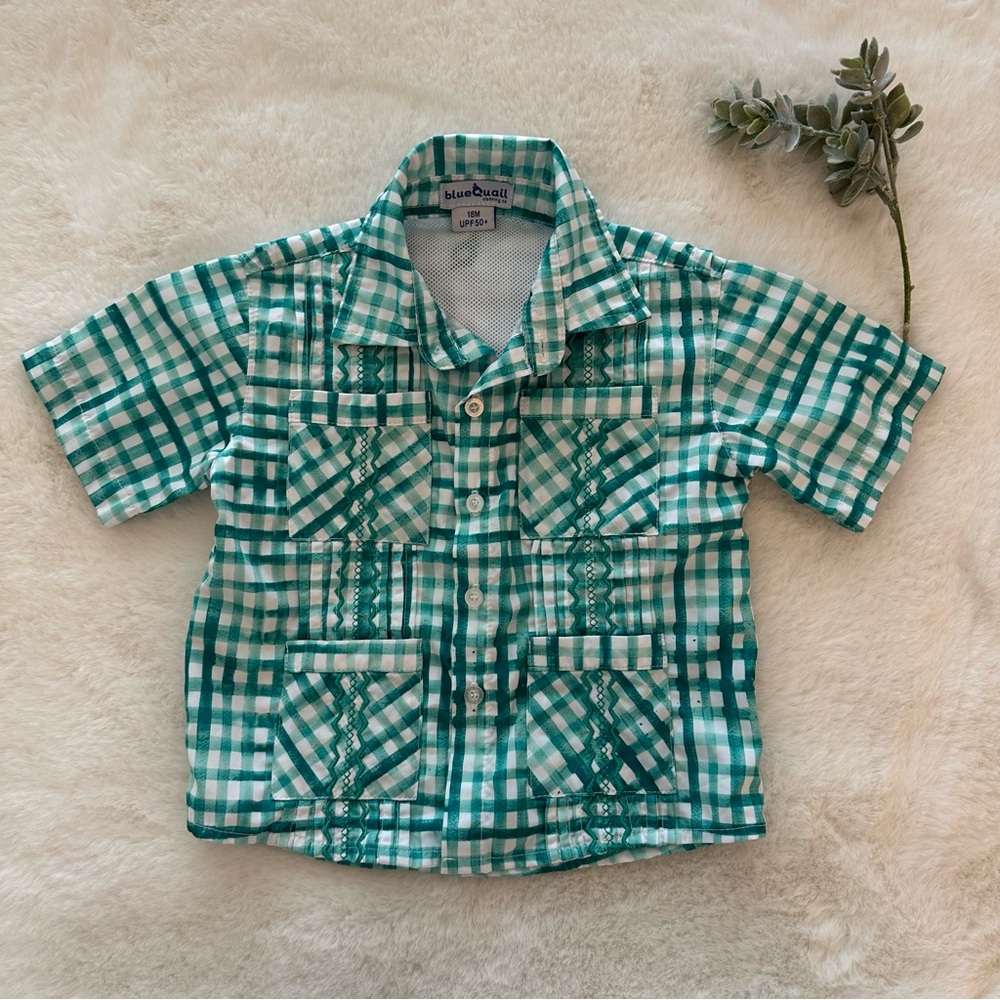 Blue Quail | EUC - Guayabera Button Down - Size 18 Months - Green/White